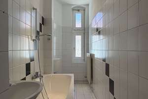 Bezugsfrei & frisch renoviert – charmante 2-Zimmer-Altbauwohnung mit Süd-Loggia im Leopoldkiez – Oudenarder Straße 12, 13347 Wedding, Berlin – Vorschaubild 10