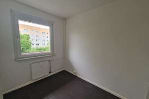 **JETZT EINZIEHEN**3-Zimmer-Wohnung // Balkon // 3.OG // Bad mit Wanne // ab sofort – Ringstraße 89, 4209 Grünau-Mitte, Leipzig – Vorschaubild 6
