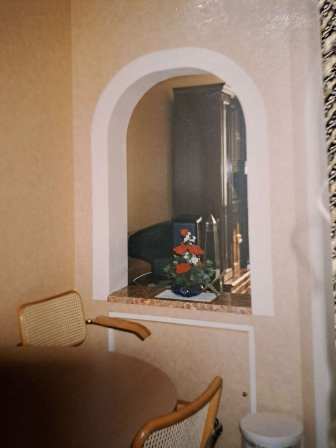 Immobilie in Wutha-Farnroda - Provisionfrei mit Faktor-20. Vermietete 3-Zi. Wohnung zu verkaufen - Bild 0