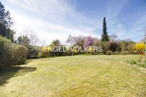 Eleganter Bungalow in Bestlage am Sallerner Berg mit Wellnessoase und beeindruckendem Weitblick ü... – Die vollständige Adresse der Immobilie erhältst du vom Anbieter., 93057 Sallern-Gallingkofen, Regensburg – Vorschaubild 4