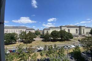 Ein Berliner Wahrzeichen als Zuhause. Ikonisches Wohnen am Frankfurter Tor – Die vollständige Adresse der Immobilie erhältst du vom Anbieter., 10247 Friedrichshain, Berlin – Vorschaubild 4