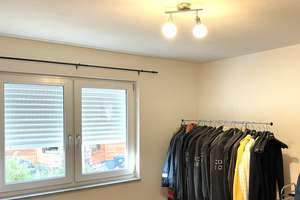 Tolle 4 Zi.-Wohnung - 1.OG – schöner gr. Eckbalkon - ruhige Lage - ´´Erdwärme``! – Die vollständige Adresse der Immobilie erhältst du vom Anbieter., 72770 Ohmenhausen, Reutlingen – Vorschaubild 13
