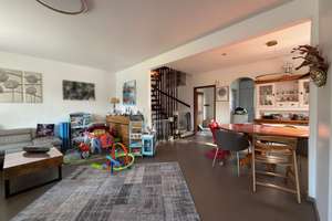 Property thumbnail 9