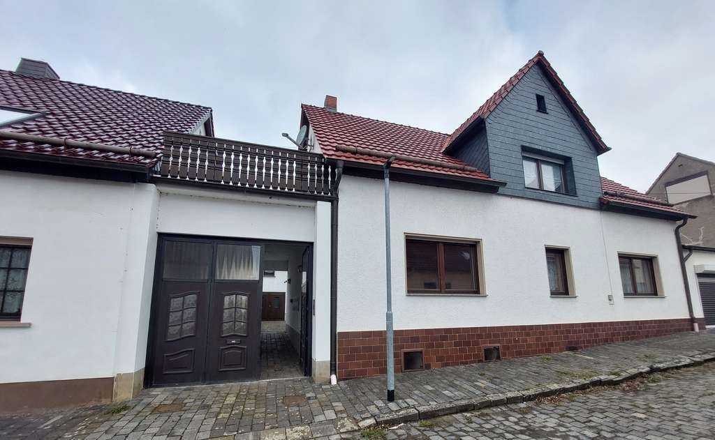 Immobilie in Helbra - Haus der 1000 Möglichkeiten im Zentrum von Helbra - Bild 0