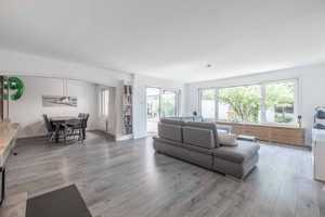 Traumhafter Bungalow in Resse: bereits modernisiert, tolle Aufteilung, Pool und Wellnessbereich – Hannover (Kreis) – Vorschaubild 5