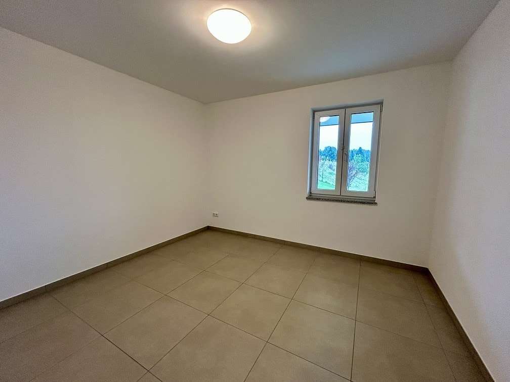 Immobilie in Röhrnbach - Modernes, neuwertiges Einfamilienhaus in 94133 Röhrnbach - Bild 8