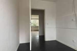 Helles und geräumiges 3-Zimmer-Apartment in Wuppertal – Mastweg 86, 42349 Cronenberg, Wuppertal – Vorschaubild 6