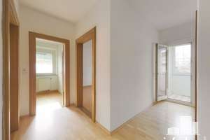 Leere 3-Zimmerwohnung! Sofort verfügbar! Mit Gemeinschaftsgarten! – Die vollständige Adresse der Immobilie erhältst du vom Anbieter., 86156 Oberhausen-Süd, Augsburg – Vorschaubild 11