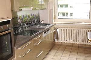 Klassische 3-Zimmer-Wohnung mit Einbauküche und Loggia in Leverkusen-Rheindorf! – Die vollständige Adresse der Immobilie erhältst du vom Anbieter., 51371 Rheindorf, Leverkusen – Vorschaubild 4