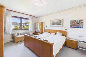 Familienfreundliches Reihenhaus mit Garten in begehrter Lage von Bonn-Bad Godesberg (Pennenfeld) – Max-Planck-Straße 81, 53177 Lannesdorf, Bonn – Vorschaubild 18