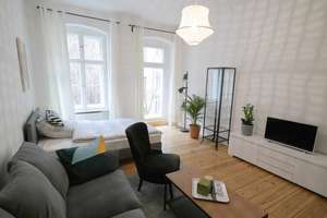 Möbliertes 1 Zimmer Apartment mit Balkon - Nähe Alexanderplatz – Heinrich-Roller-Str. 26, 10405 Prenzlauer Berg, Berlin – Vorschaubild 3