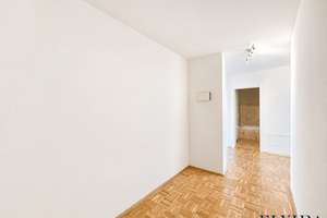 ELVIRA - Moosach, lichtdurchflutete Dachgeschosswohnung mit Südost-Loggia in begehrter Lage – Die vollständige Adresse der Immobilie erhältst du vom Anbieter., 80993 Alt-Moosach, München – Vorschaubild 10