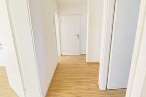 Helle und gemütliche 3-Raumwohnung mit Einbauküche und Balkon – Hohe Str. 5, 39124 Neue Neustadt, Magdeburg – Vorschaubild 11