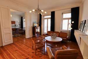 STILVOLL AUSGESTATTET - ALTBAUCHARME MIT HOHEN DECKEN, STUCK & SCHÖNEN HOLZDIELEN - MIT BALKON – Exerzierstr. 19 rr, 13357 Gesundbrunnen, Berlin – Vorschaubild 16