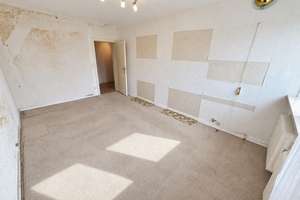 Große Wohnung mit Hauscharakter in ruhiger Lage m. Balkon, Keller und Garage (RÖMBKE IMMOBILIEN KG) – 24539 Brachenfeld-Ruthenberg, Neumünster – Vorschaubild 21