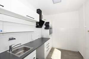 Helle 3-Zimmer Erdgeschosswohnung mit Garten! – Wolfsburg – Vorschaubild 5