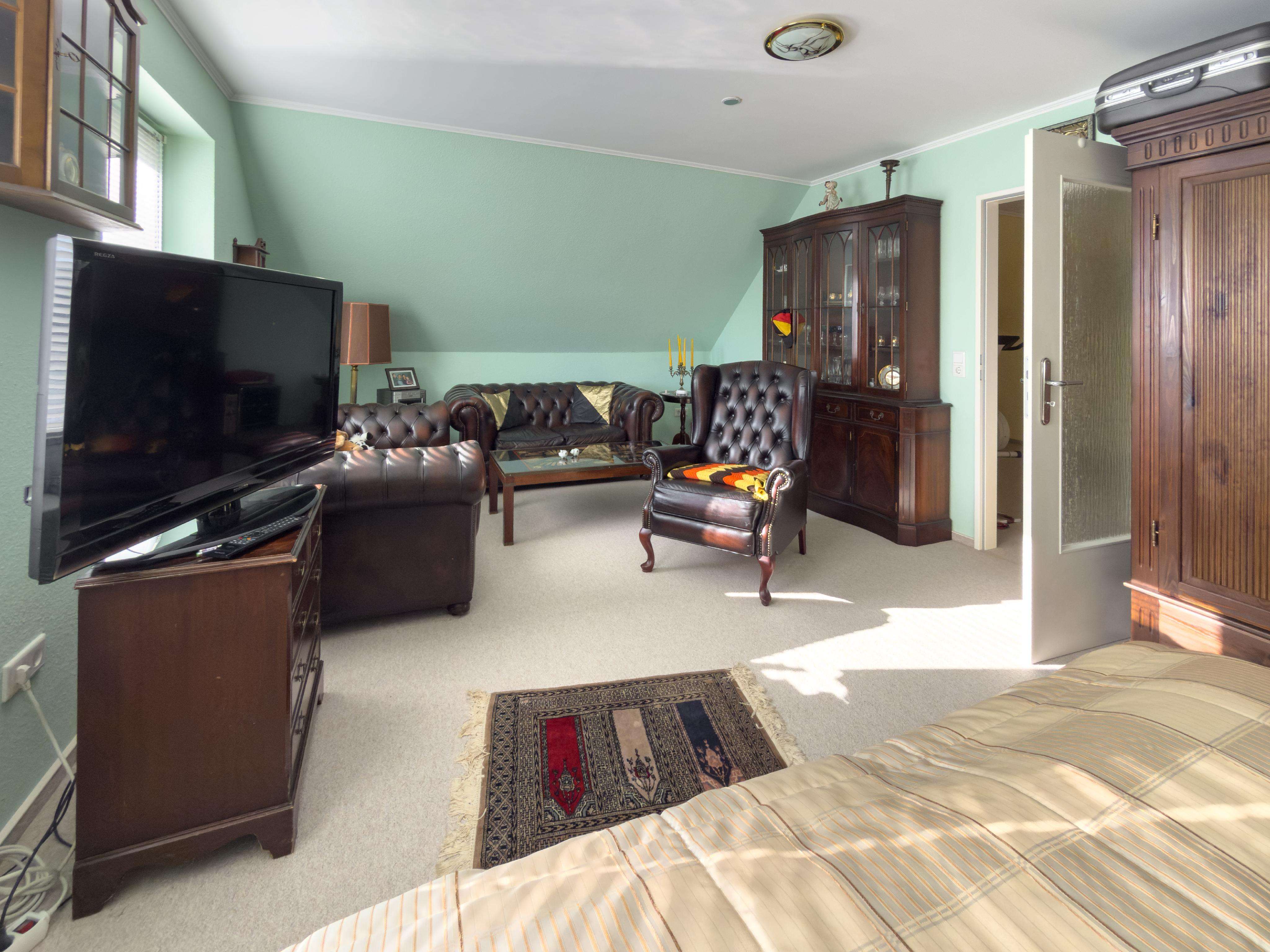 Immobilie in Langenhorn - Einfamilienhaus zum Ankommen und Wohlfühlen - Bild 2