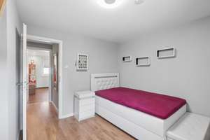 Hochwertig modernisiertes Reihenhaus in ruhiger Lage mit Traumterrasse in Hamburg-Jenfeld – Die vollständige Adresse der Immobilie erhältst du vom Anbieter., 22043 Jenfeld, Hamburg – Vorschaubild 7
