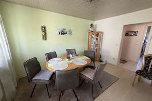 ***Attraktive 4 Zimmer Wohnung mit Balkon, Stellplatz zu verkaufen*** – Dresdener Straße 4, 74889 Sinsheim – Vorschaubild 4