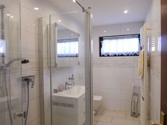 Freistehendes EFH in Berlin Mariendorf in einer Sackgasse - Bild 10