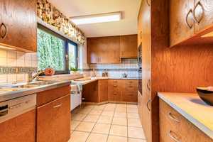 GARTENTRAUM - Großzügiges Einfamilienhaus mit großem Grundstück und Garten in Talheim – Heilbronn (Kreis) – Vorschaubild 9