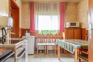Freistehendes Einfamilienhaus auf großem Grundstück in ruhiger Wohnlage von Alt-Stockheim – Düren (Kreis) – Vorschaubild 12