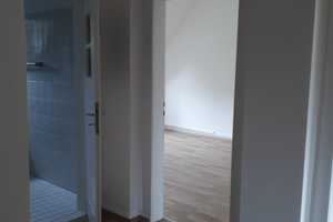 Wohnung mit Einbauküche, Gartennutzung, Grüngebiet und Fahrradtrasse vor dem Haus – Auf der Reihe 35, 45884 Gelsenkirchen – Vorschaubild 4
