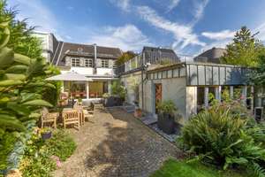 Großzügiges Wohnhaus im Junkersdorfer Blumenviertel – Die vollständige Adresse der Immobilie erhältst du vom Anbieter., 50858 Junkersdorf, Köln – Vorschaubild 1