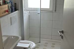 Zwischenmiete Ende August - Ende Januar | Möblierte 1-Zimmer-Wohnung mit Balkon & Garage – Bonn – Im Johdorf 27, 53227 Limperich, Bonn – Vorschaubild 6