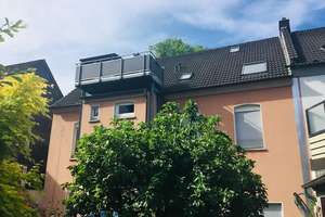 MFH in GE-Erle mit Garten, gute Lage nahe Schloss Berge