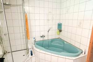Preisanpassung! Schönes EFH bzw. ZFH in ruhiger Wohnlage von Neustadt b. Coburg – Die vollständige Adresse der Immobilie erhältst du vom Anbieter., 96465 Neustadt bei Coburg – Vorschaubild 16