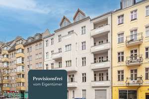 Investieren mit Zukunft: Großzügiger Altbau mit Balkon