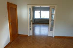Charmante Doppelhaushälfte in ruhiger, zentraler Lage – Die vollständige Adresse der Immobilie erhältst du vom Anbieter., 30519 Döhren, Hannover – Vorschaubild 2