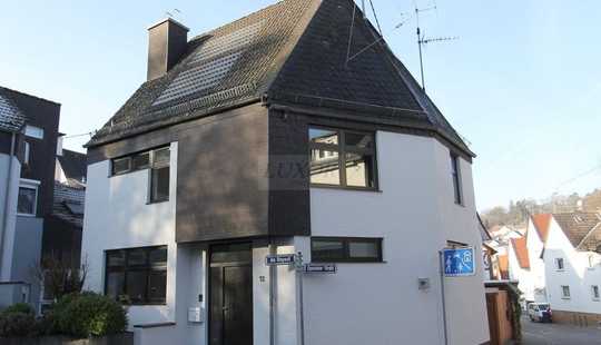 Bild von Provisionsfrei: Schönes Architektenhaus in Wiesbaden-Rambach