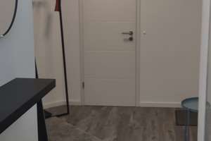 Wunderschöne voll Möblierte  2-Zimmer, Kochnische, Dusche , Mainz-Altstadt – Holzhofstr. 19C, 55116 Altstadt, Mainz – Vorschaubild 5