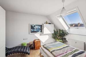 Traumhafte Dachgeschosswohnung mit Blick über Stuttgart – Christophstraße 26, 70180 Heusteigviertel, Stuttgart – Vorschaubild 12