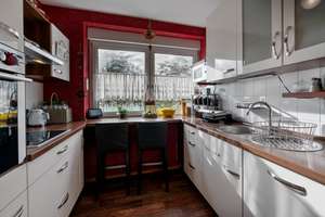 Wohlfühlwohnung mit Terrasse – 4 Zimmer in ruhiger Lage am Eselsberg! – Die vollständige Adresse der Immobilie erhältst du vom Anbieter., 89075 Eselsberg, Ulm – Vorschaubild 1
