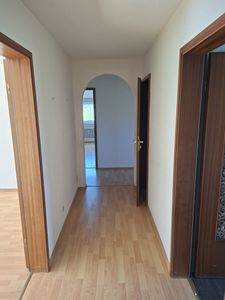 MIT WBS FÜR 6 Personen - geräumige Wohnung in Schorndorf zu vermieten