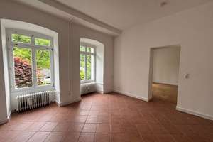 Traumhafte 5-Zimmerwohnung mit Terrasse und Wintergarten & Büro! – Rheingauer Straße 11, 65388 Schlangenbad – Vorschaubild 9