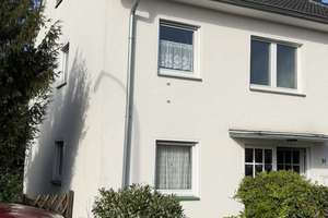 Ausbaufähiges Eckreihenhaus mit viel Potential in Bonn