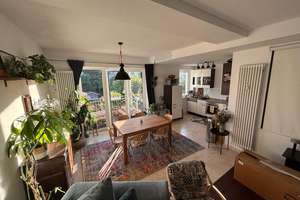 ZWISCHENMIETE (ANFANG NOVEMBER BIS ENDE JANUAR) Helle Möblierte 81 m² Wohnung in Köln Nippes  – Mauenheimer Straße 81, 50733 Nippes (Ortsteil), Köln – Vorschaubild 1