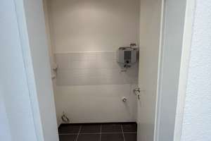 Gepflegtes 1-Zimmer-Apartment in Bonn-Endenich – Die vollständige Adresse der Immobilie erhältst du vom Anbieter., 53121 Endenich, Bonn – Vorschaubild 12