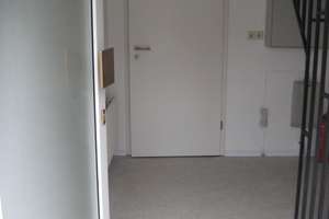  *** Schöne 5-Zimmer-Doppelhaushälfte mit 2 Bädern, Gäste-WC, Terrasse und Garten in St. Magnus – Grohner Mühlenweg 4, 28759 Grohn, Bremen – Vorschaubild 3