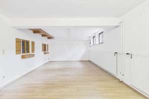 Repräsentative Unternehmer-Villa mit DG-ELW und Atelier in hervorragender und ruhiger Wohnlage – Die vollständige Adresse der Immobilie erhältst du vom Anbieter., 85051 Süd, Ingolstadt – Vorschaubild 25