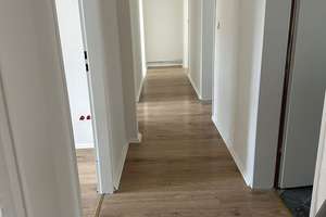Modernisierte 4-Zimmer-Wohnung mit ca. 97 m² in Wuppertal-Barmen