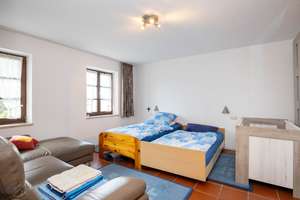 Großzügiges Einfamilienhaus mit Einliegerwohnung und traumhaftem Panoramablick in Oberhausen – Die vollständige Adresse der Immobilie erhältst du vom Anbieter., 82386 Oberhausen – Vorschaubild 31
