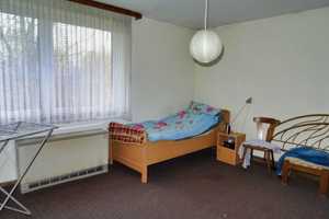 Wohnhaus mit viel Platz und grünem Grundstück – Schaumburg (Kreis) – Vorschaubild 16