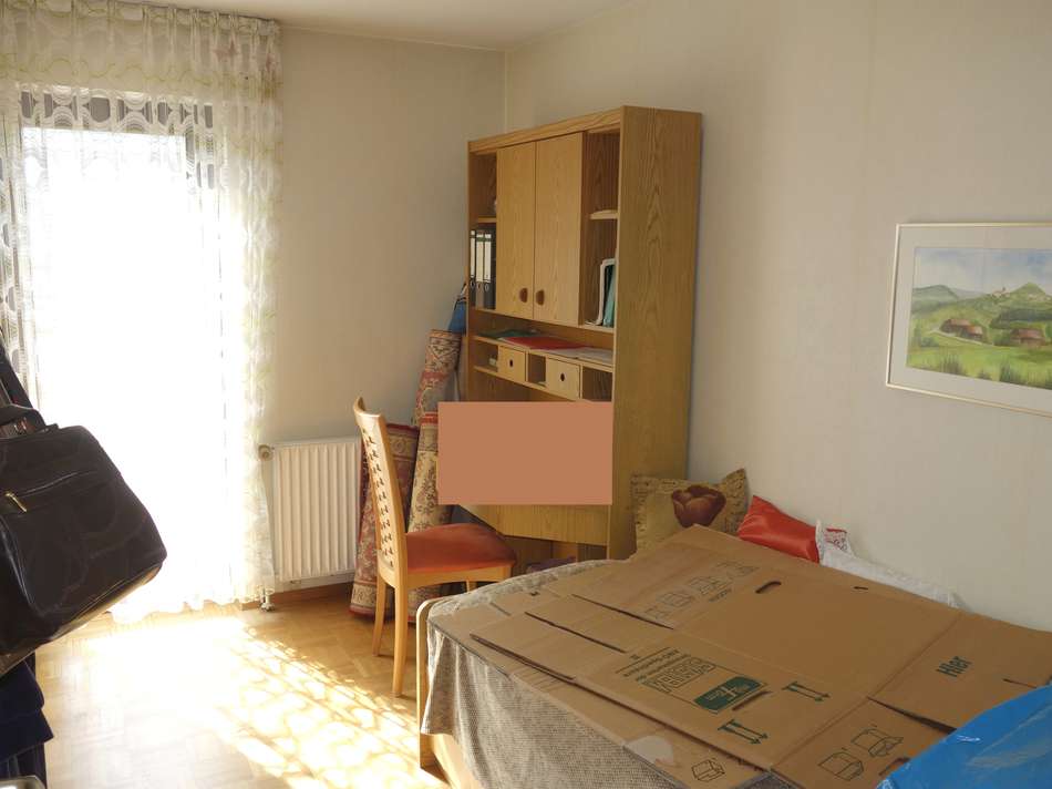 Kinderzimmer/Büro 2