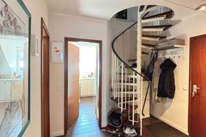 Poppenbüttel: große 3-Zimmer-Maisonettewohnung mit Balkon – Die vollständige Adresse der Immobilie erhältst du vom Anbieter., 22399 Poppenbüttel, Hamburg – Vorschaubild 3