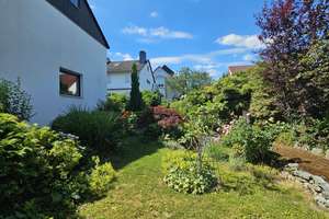 Familienidyll in ruhiger Lage von Naurod - Reihenendhaus mit Garten, Dachstudio und Einliegerwohnung – Die vollständige Adresse der Immobilie erhältst du vom Anbieter., 65207 Naurod, Wiesbaden – Vorschaubild 16